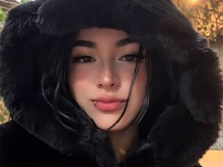 Livejasmine video shows ScarlettBlosson
